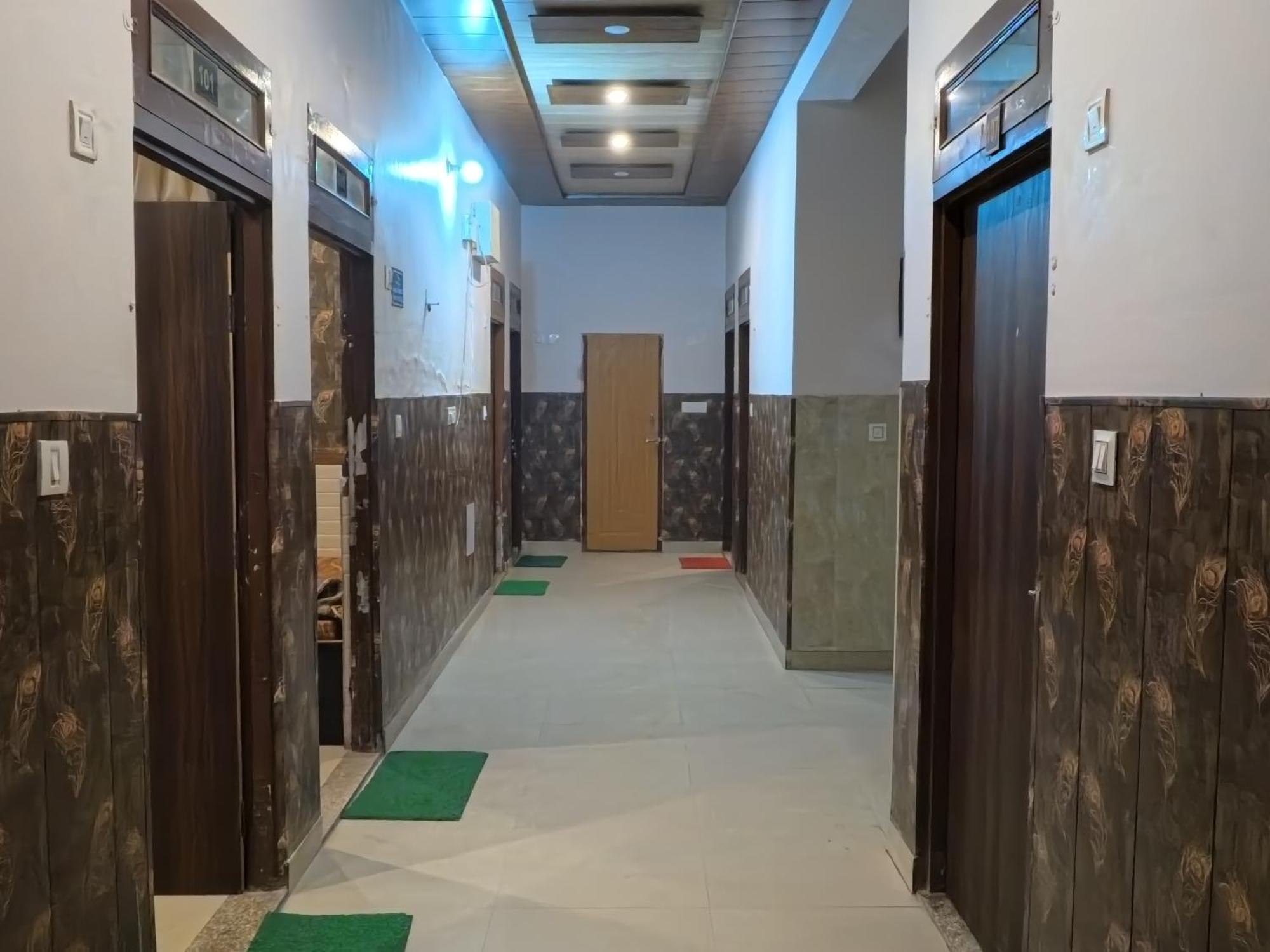 Hotel Aapno Shyam And Restaurant Khatu Exterior photo